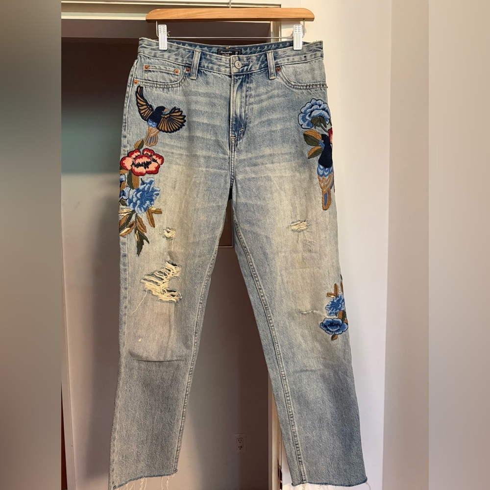 Abercrombie & Fitch Light Blue Embroidered Jeans